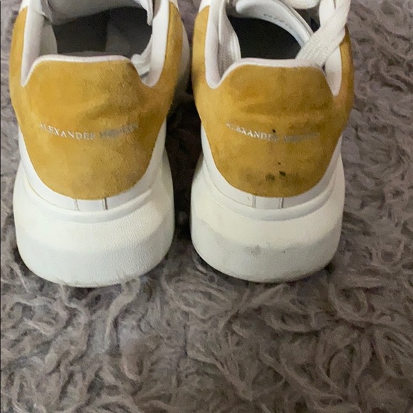 ALEXANDER MCQUEEN Suede & Leather Platform Sneaker - Picture 3 of 4